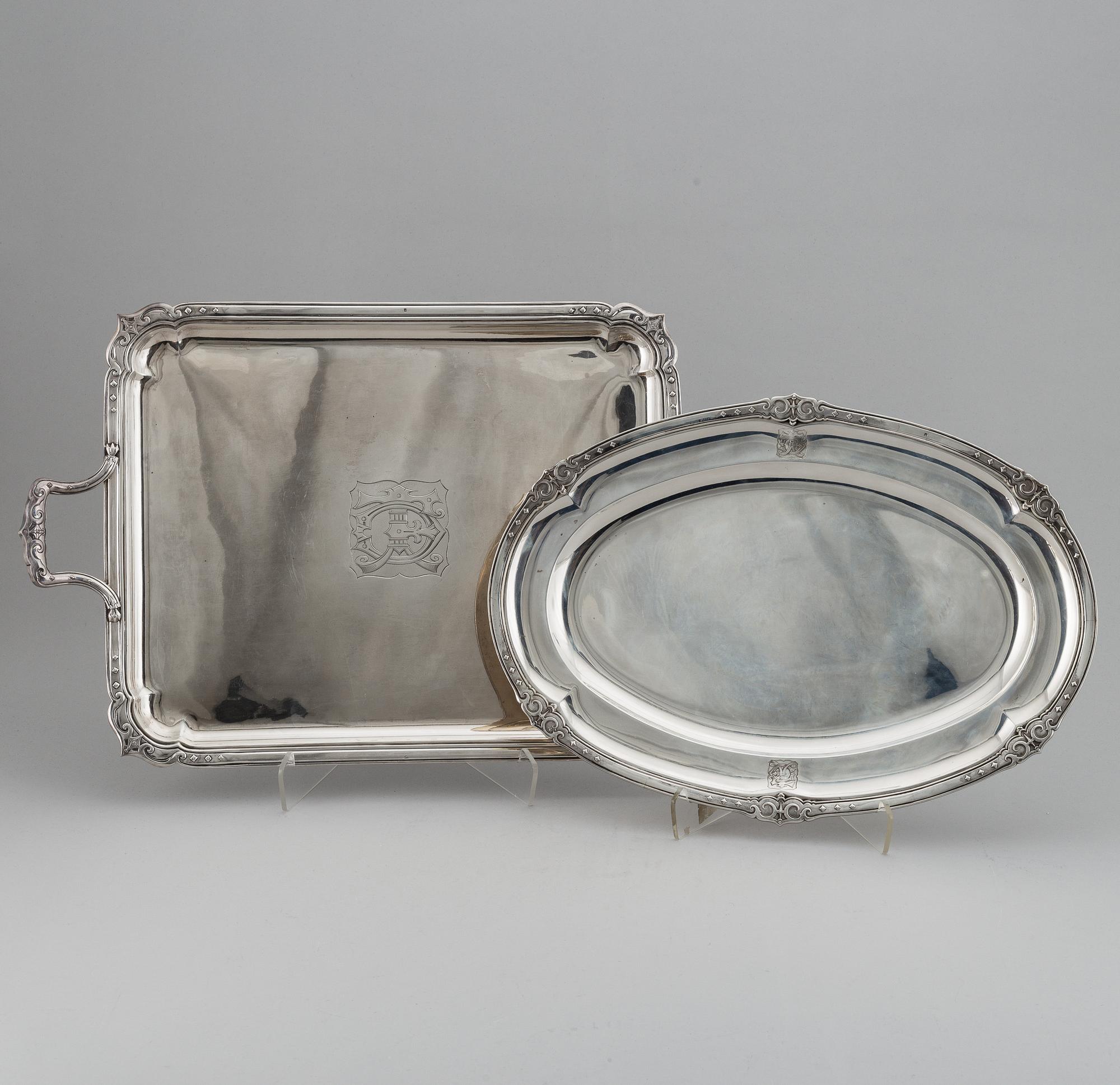 A French 20th century silver 950/1000 service, marked EC, Paris.