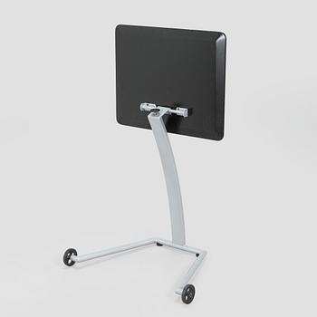 Jouni Leino, Table "Wheeler" for Inno. Jouni Leino Design Studio 2001.