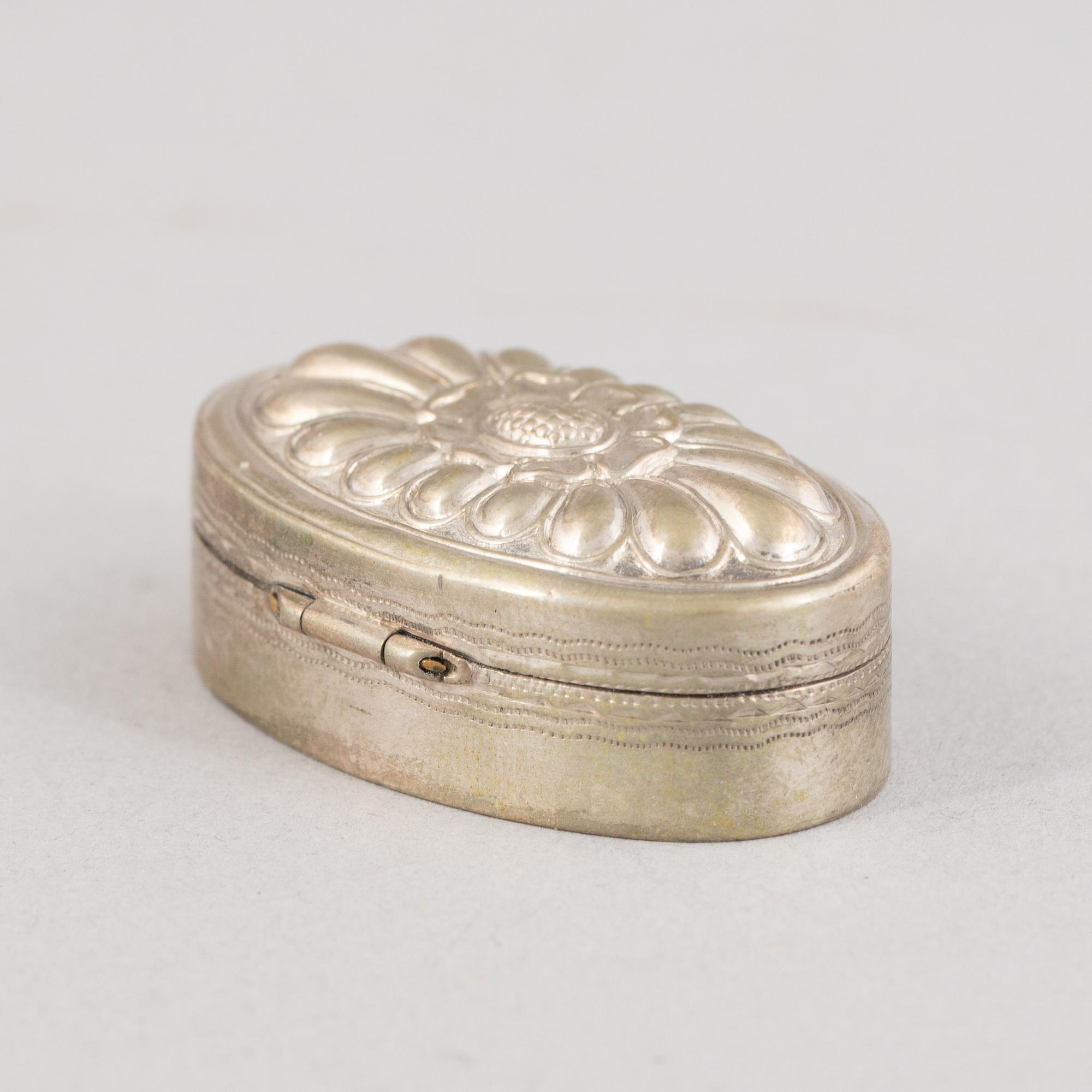 Preciosa, fem delar, silver, proveniens von Rosen, 18/1900-tal.