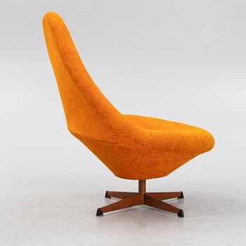 A swivel easy chair from Dahléns 1970s.