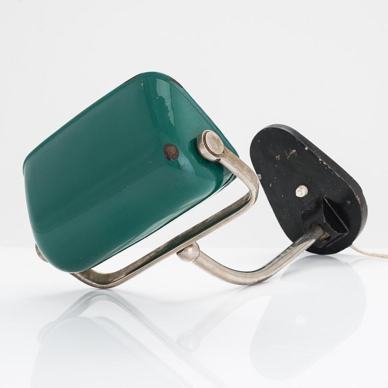 Paavo Tynell, a 1930's '5304' table lamp for Taito.