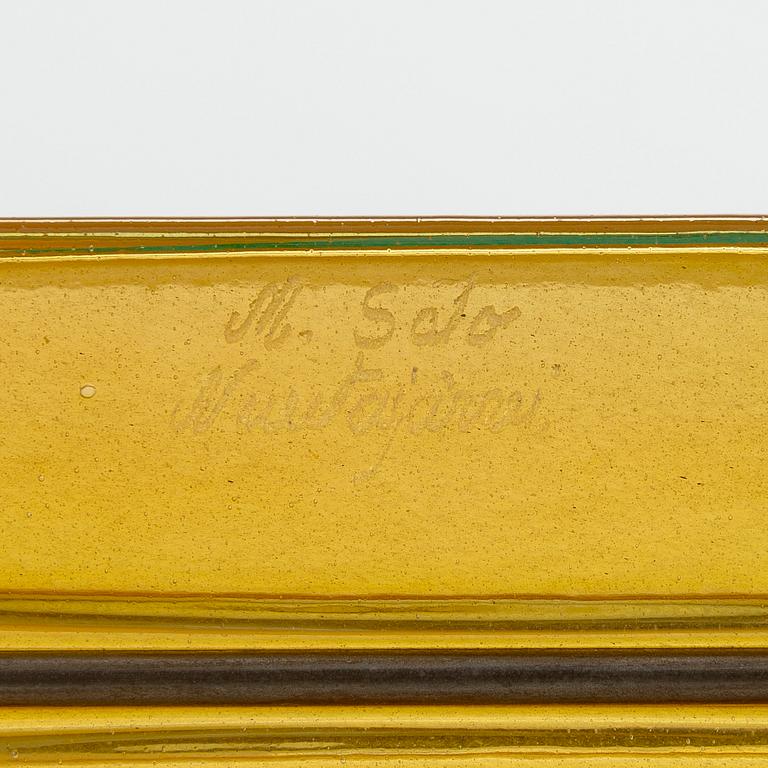 Markku Salo, veistos, lasia ja metallia, Pro arte, signed M. Salo Nuutajärvi. Muotoiltu 2000.