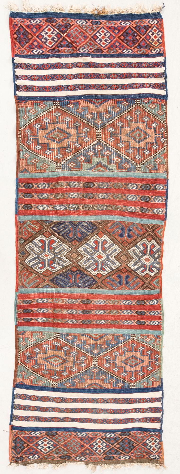 Carpet Bakthiari runner  old 293x93 cm.