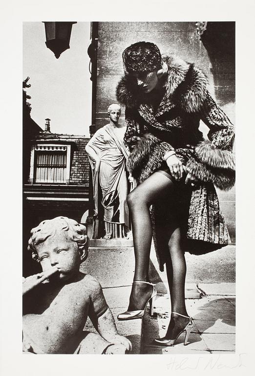 HELMUT NEWTON, "Fashion photograph", Paris 1976, offsetlitografi, sign.