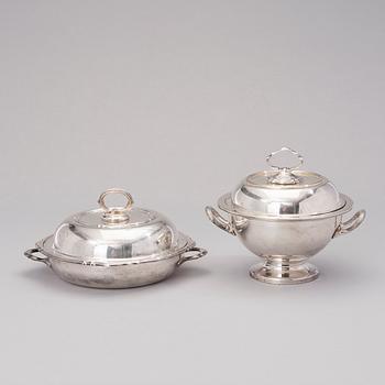 KAROTTER, 2 st, försilvrad, Mappin & Webb, England 1900-tal.