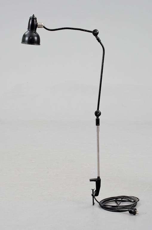 BORDSLAMPA. Triplex Lillpendel, Johan Petter Johansson.