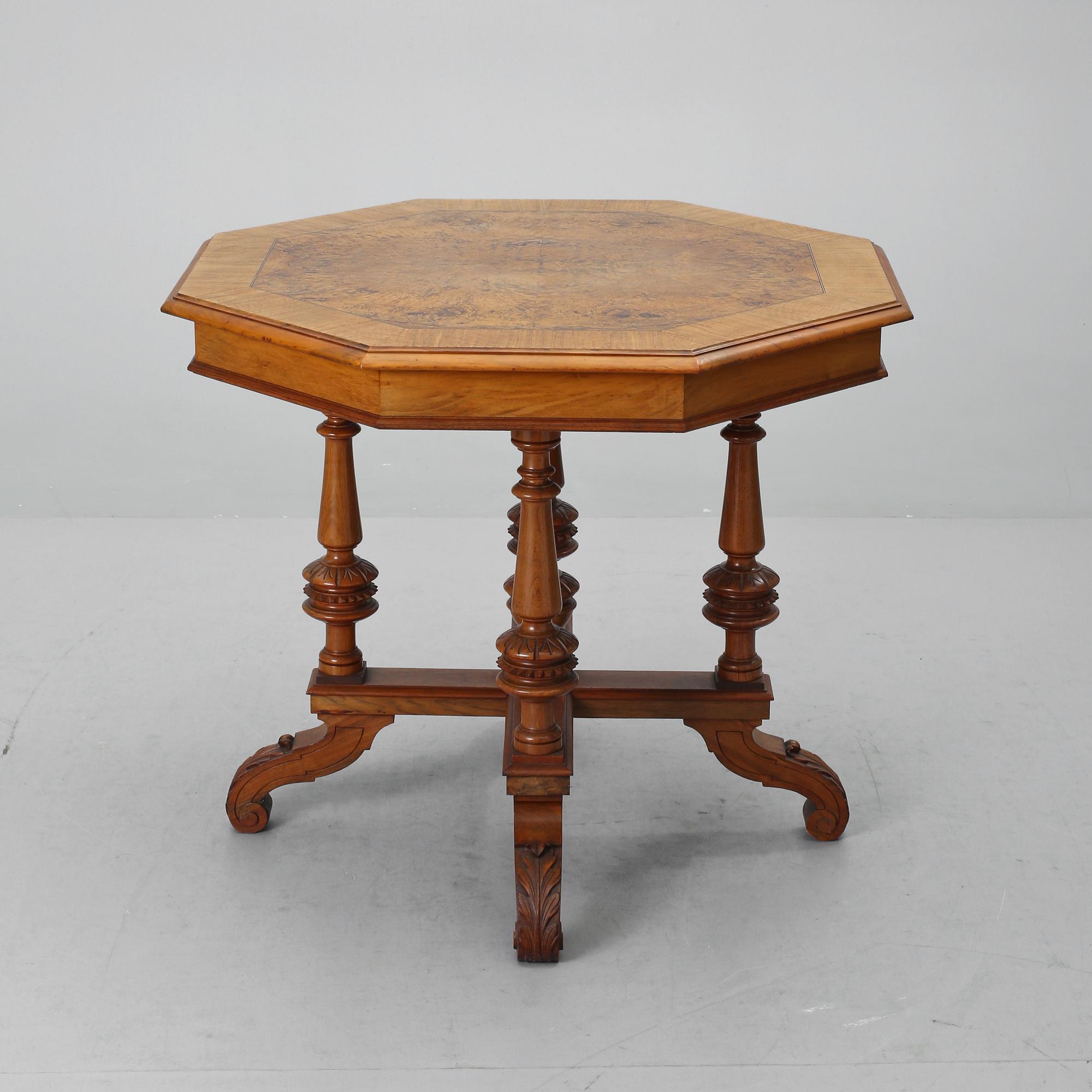 SALONGSBORD, sent 1800-tal.