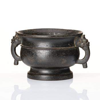 A bronze censer, late Ming dynasty (1368-1644).