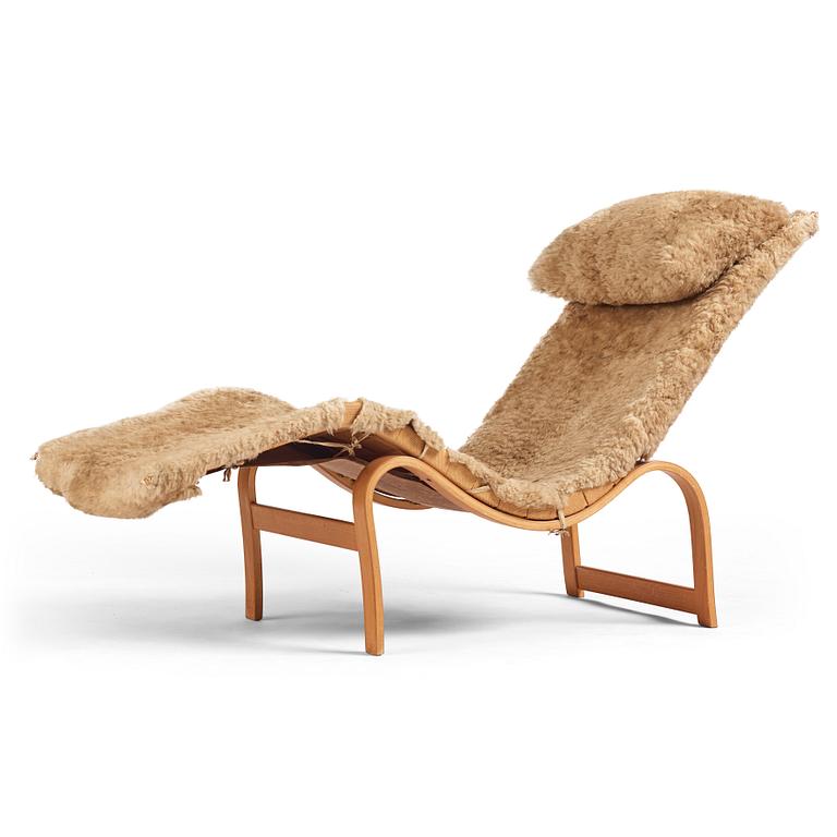 Bruno Mathsson, a birch and beech 'Liggstol nr 36' lounge chair, Firma Karl Mathsson Värnamo Sweden 1940.