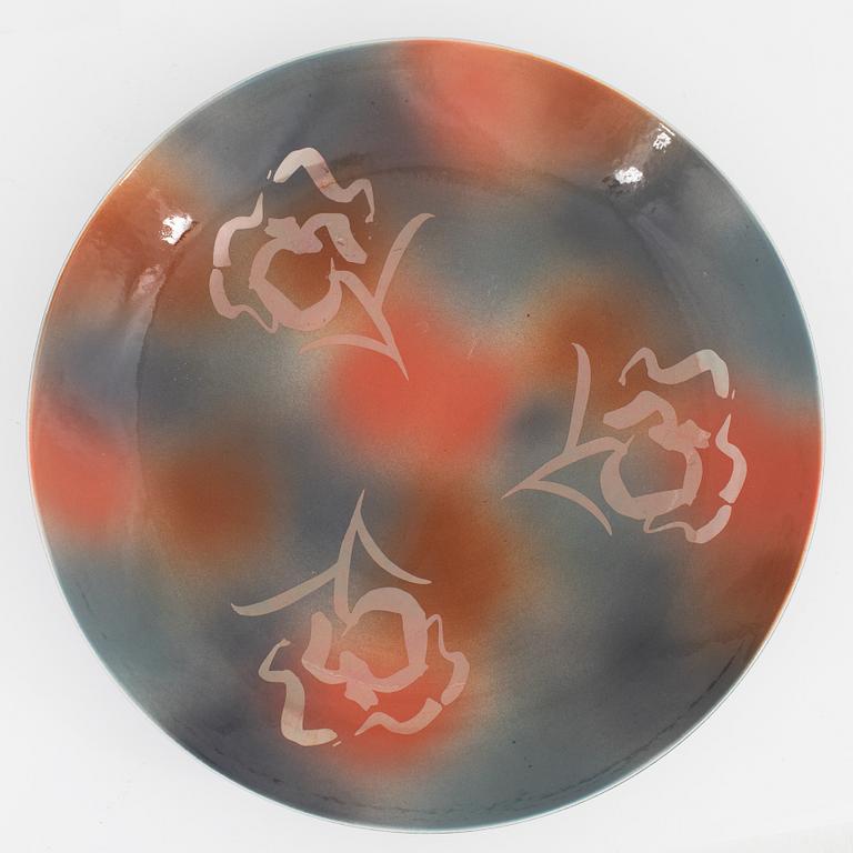 Margareta Hennix, a unique stoneware dish, Gustavsberg Studio, signed and dated 1988.