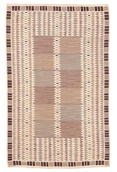 303. Barbro Nilsson, a carpet, "Salerno grå", ("Kristianstad"), flat weave, ca 322,5 x 205,5 cm, signed AB MMF BN.