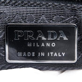 VÄSKA, Prada.