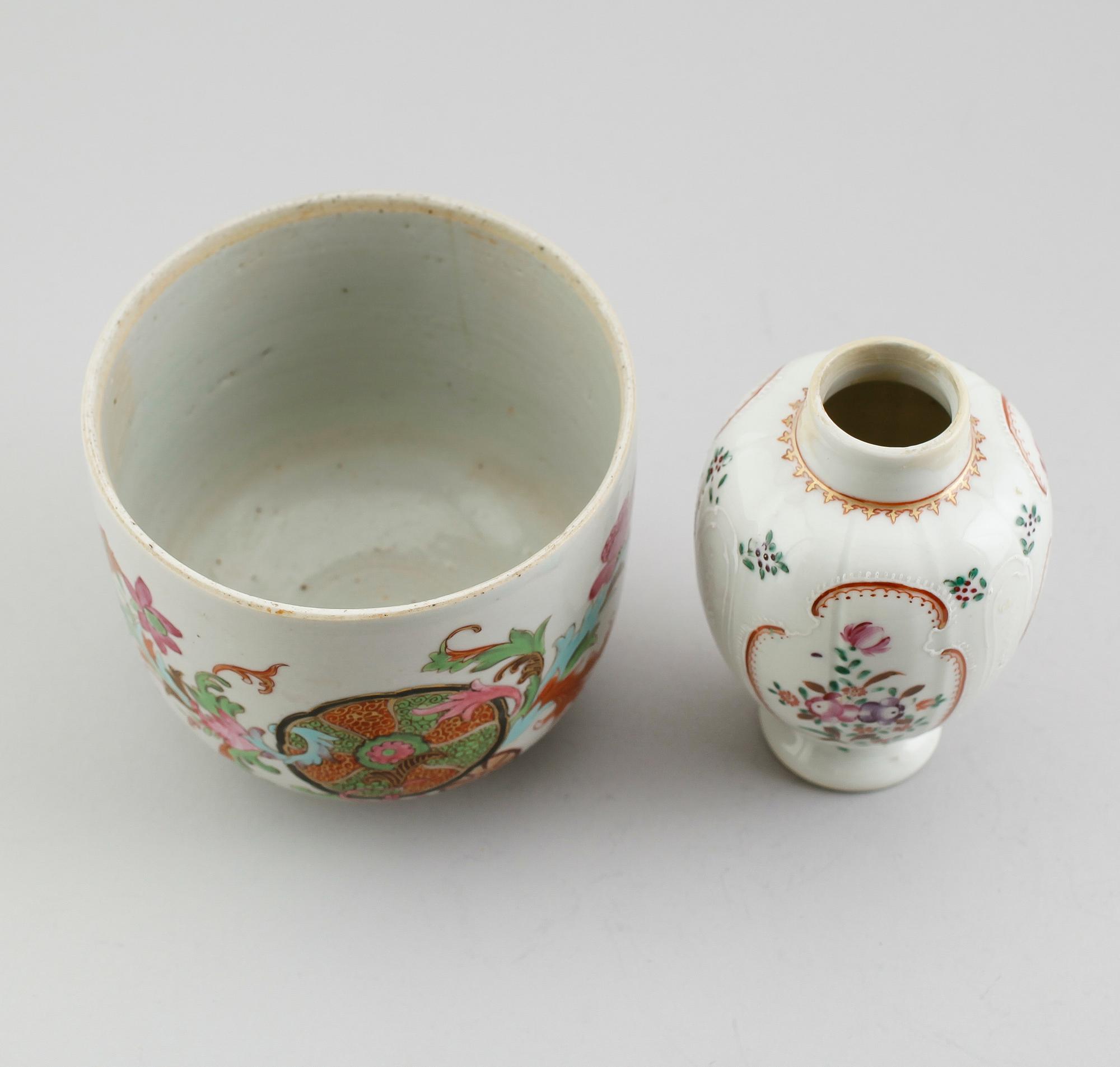 SKÅL samt TEDOSA, porslin, Kina, 1700-tal.