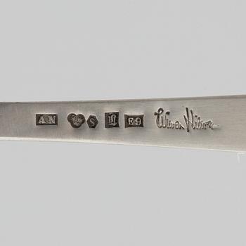 Wiwen Nilsson, a childrens silver food pusher, Anders Nilsson, Lund 1955.