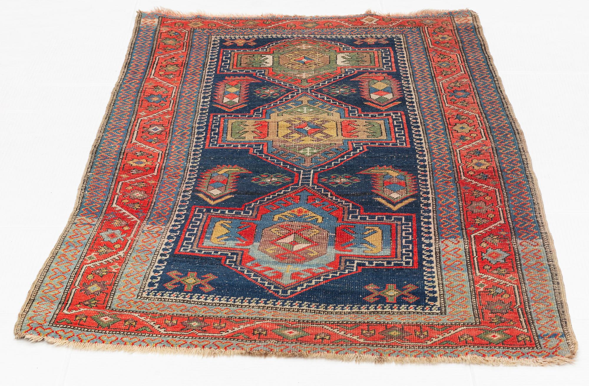 Mattor, ett par, Kasak, antika, 96 x 150-165 cm.