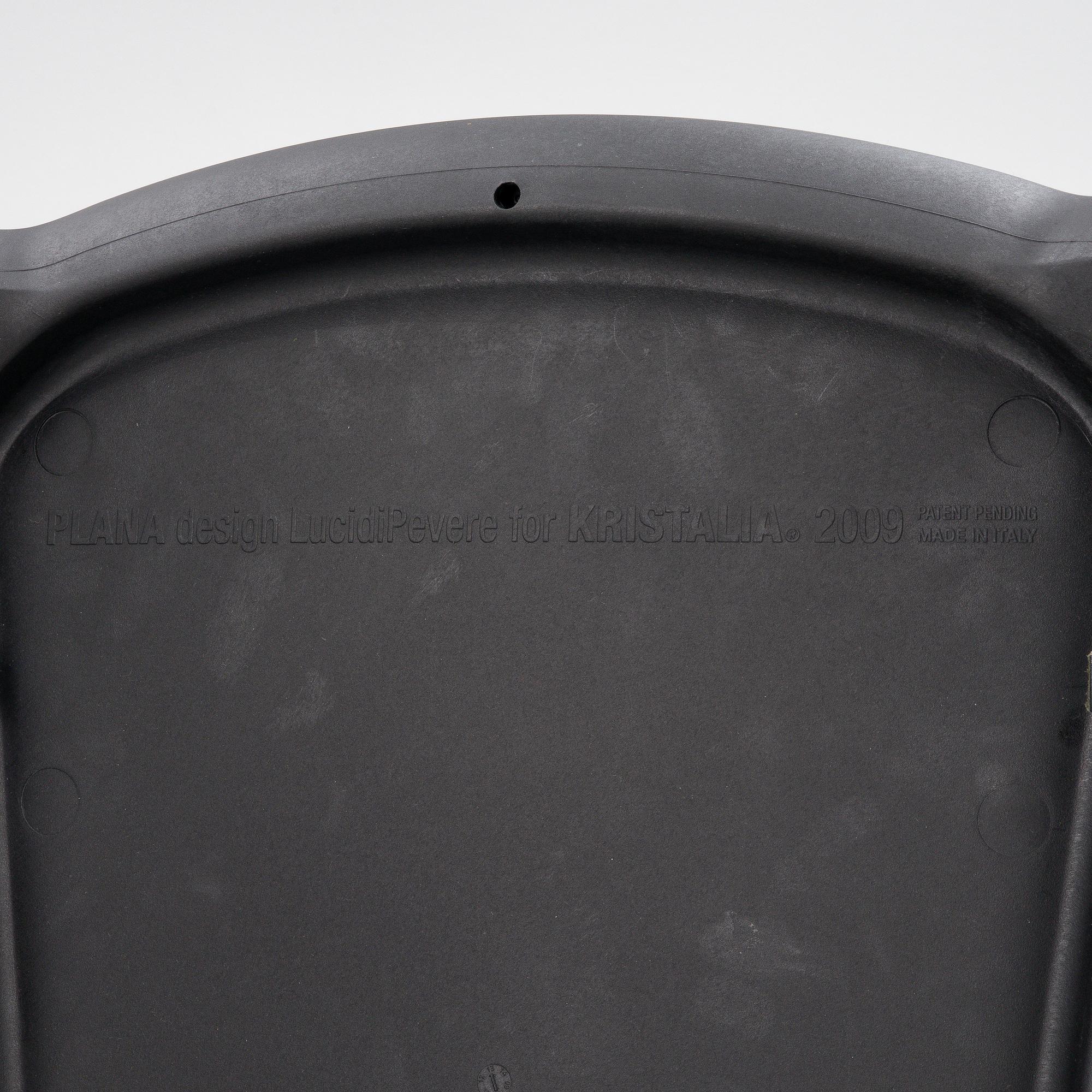 Lucidi Pevere, fout 'Plana' chairs, Kristalia, 2009.