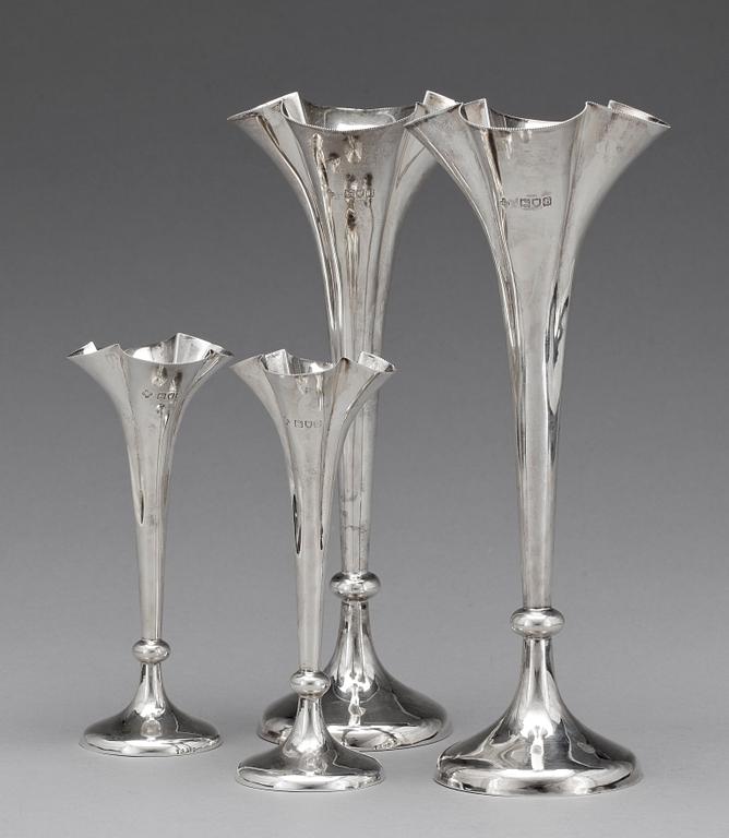 VASER, 4 st, silver, Horace Woodward & Co, London, England, 1897-1900.