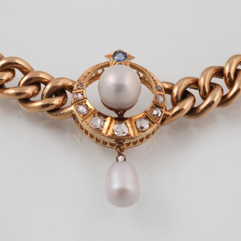 COLLIER, 18K guld med rosenslipade diamanter, blå safirer samt odlade pärlor, Gustav Dahlgren & Co, Malmö, 1996.