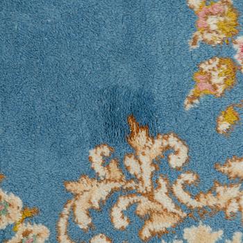 Matto, a semi-antique/an old Kerman, ca 270,5-272,5 x 182-183 cm.