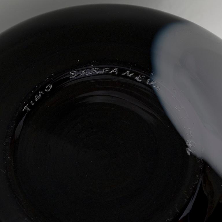 Timo Sarpaneva, a 'Blues' glass carafe, signed Timo Sarpaneva 5/1986.