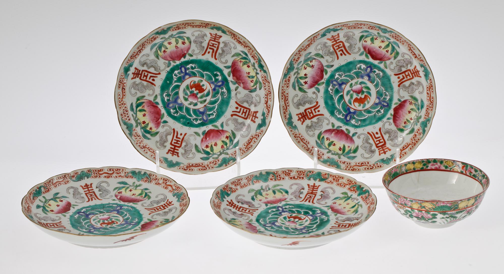 TALLRIKAR, 3 st, SKÅL samt SKÅLFAT, 4 st, porslin. Kina, bl a 1700-tal.