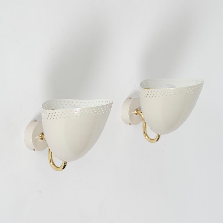 Hans Bergström, a pair of wall lamps, model "311", ed. 3/6 & 4/6, ateljé Lyktan, Edition Bukowskis 2025.