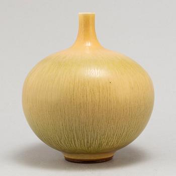 BERNDT FRIBERG, a stoneware vase, Gustavsberg Stuido, year mark K.