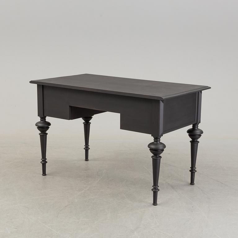 SKRIVBORD, omkring år 1900.