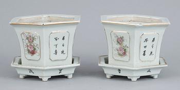 YTTERFODER,  ett par, porslin, Kina, 1800/1900-tal.