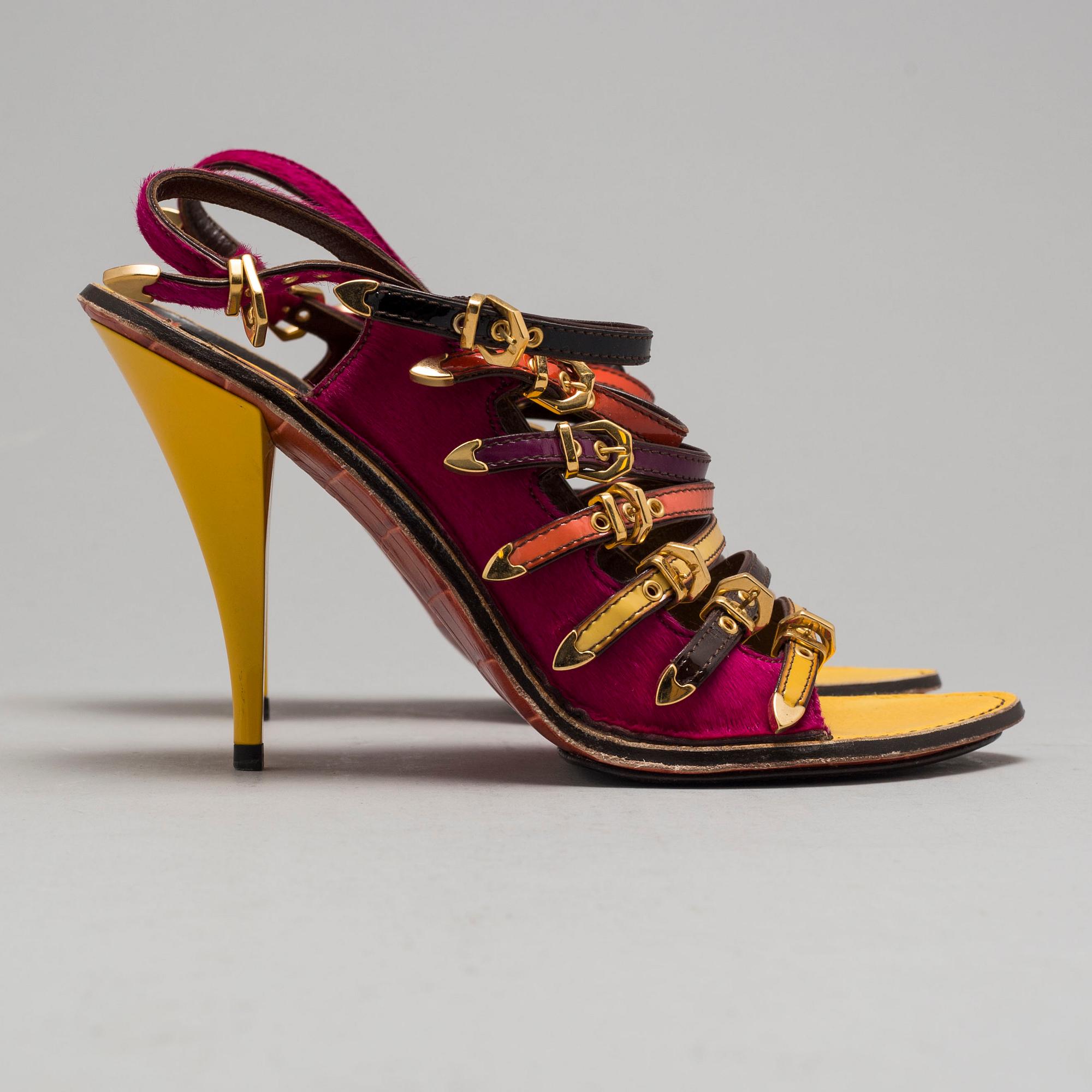 LOUIS VUITTON, pumps, storlek 39.