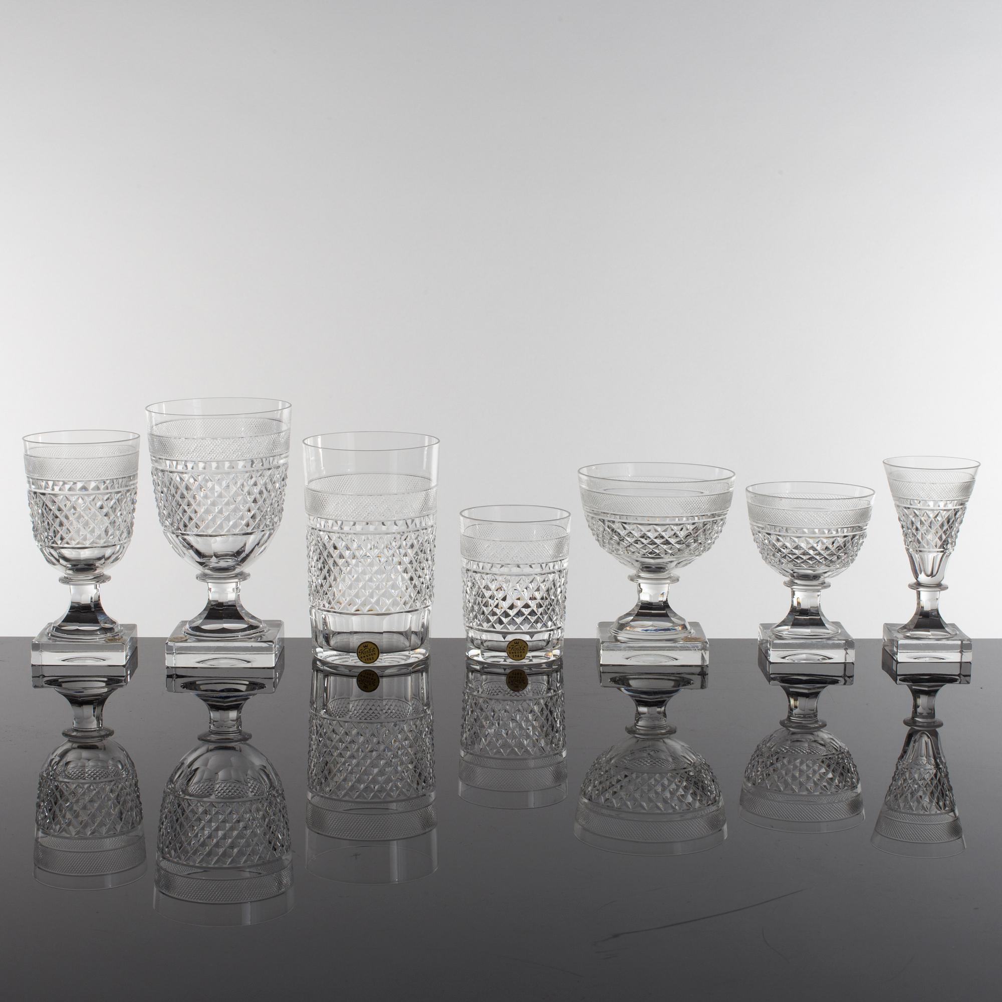 GLASSERVIS, 81 delar, "Kent", Elis Bergh, Kosta Boda, 1900-talets mitt.