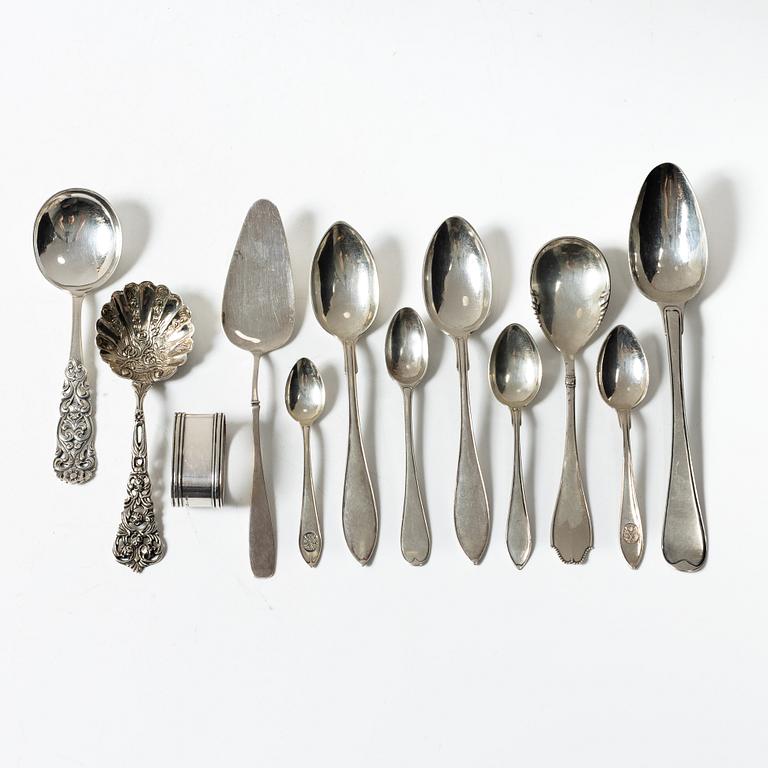 21 pieces of silver cutlery, 1807 - mid 20th century.