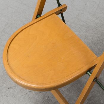 Four collapsible 'Bern' birch chairs from Gemla, 1920's/30's.
