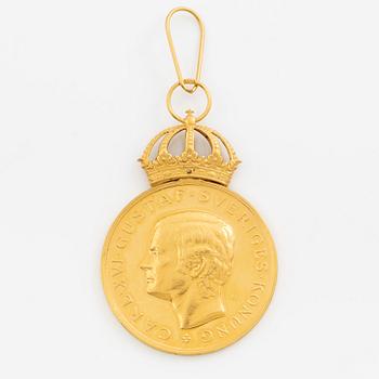 Carl XVI Gustaf, medalj i guld 18 k, 12.e storleken, Kungliga patriotiska sällskapet. 1996.