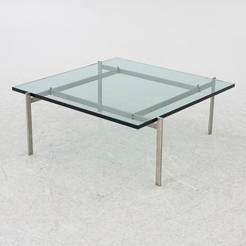 Poul Kjaerholm, A "PK-61" table, Fritz Hansen, Denmark, 2007.