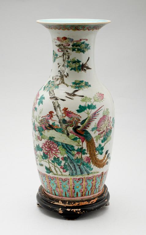 VAS, porslin, Kina, 1800-/1900-tal.