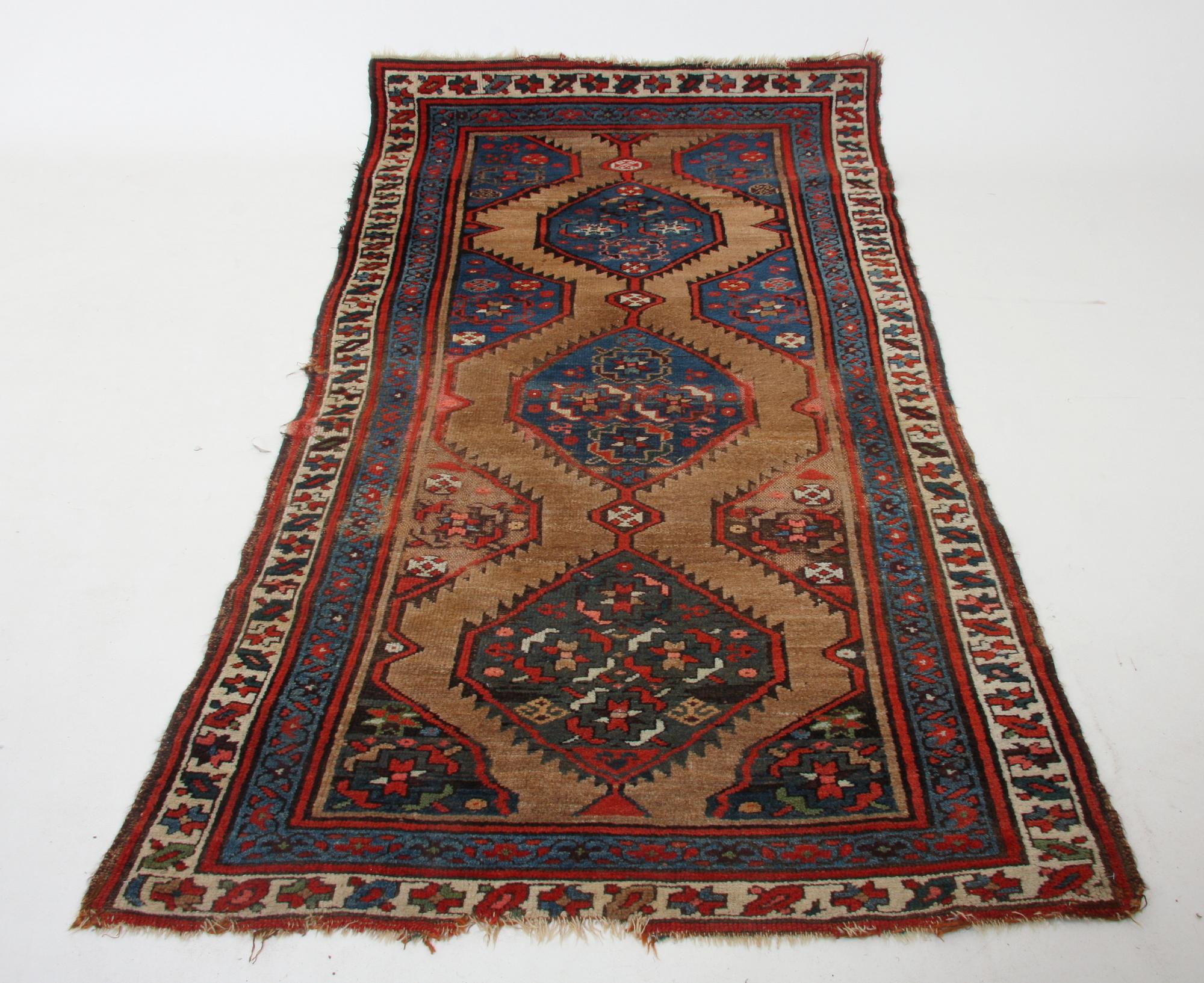 MATTA, semiantik Sarouk. 217 x 115.