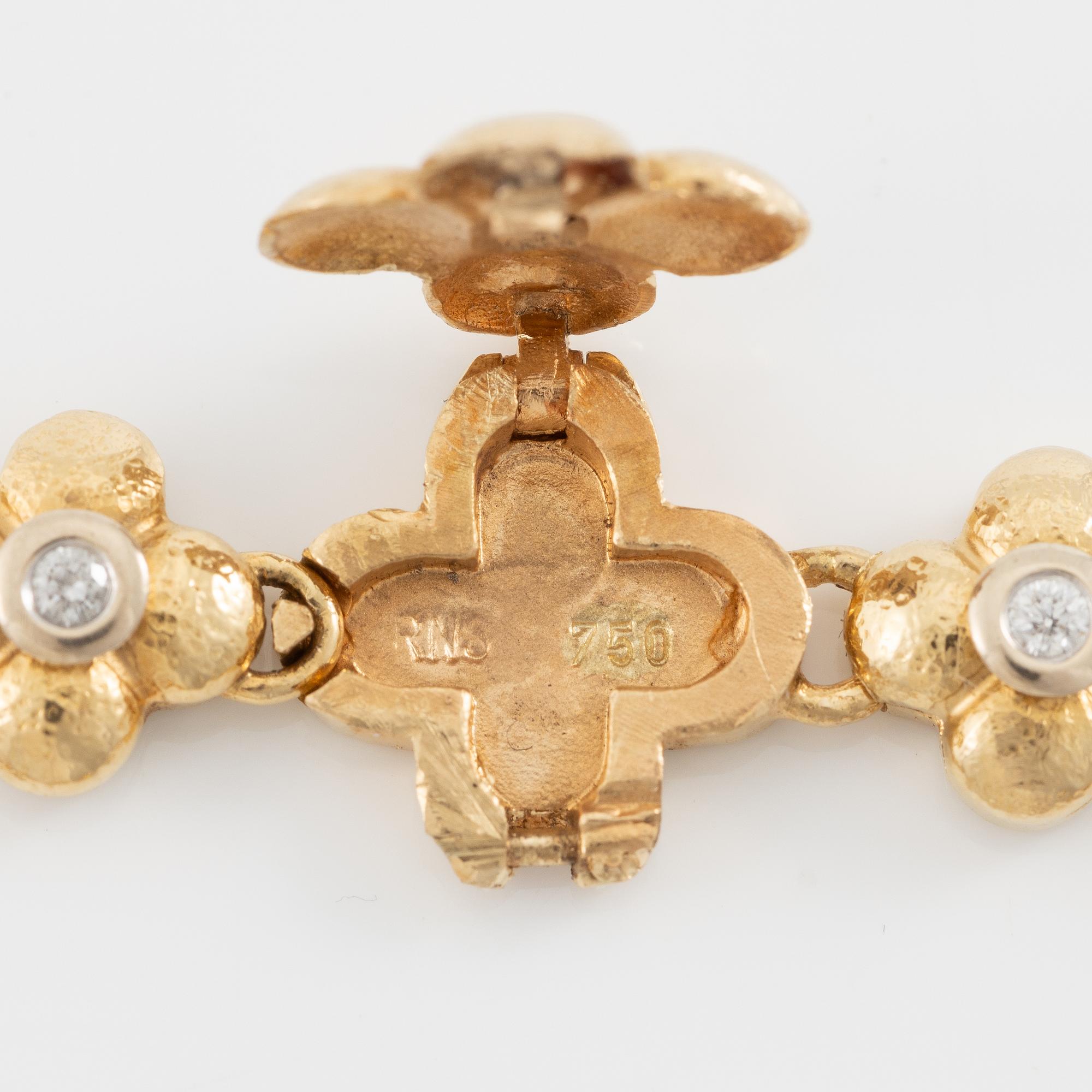 Armband, 18K guld med briljantslipade diamanter.