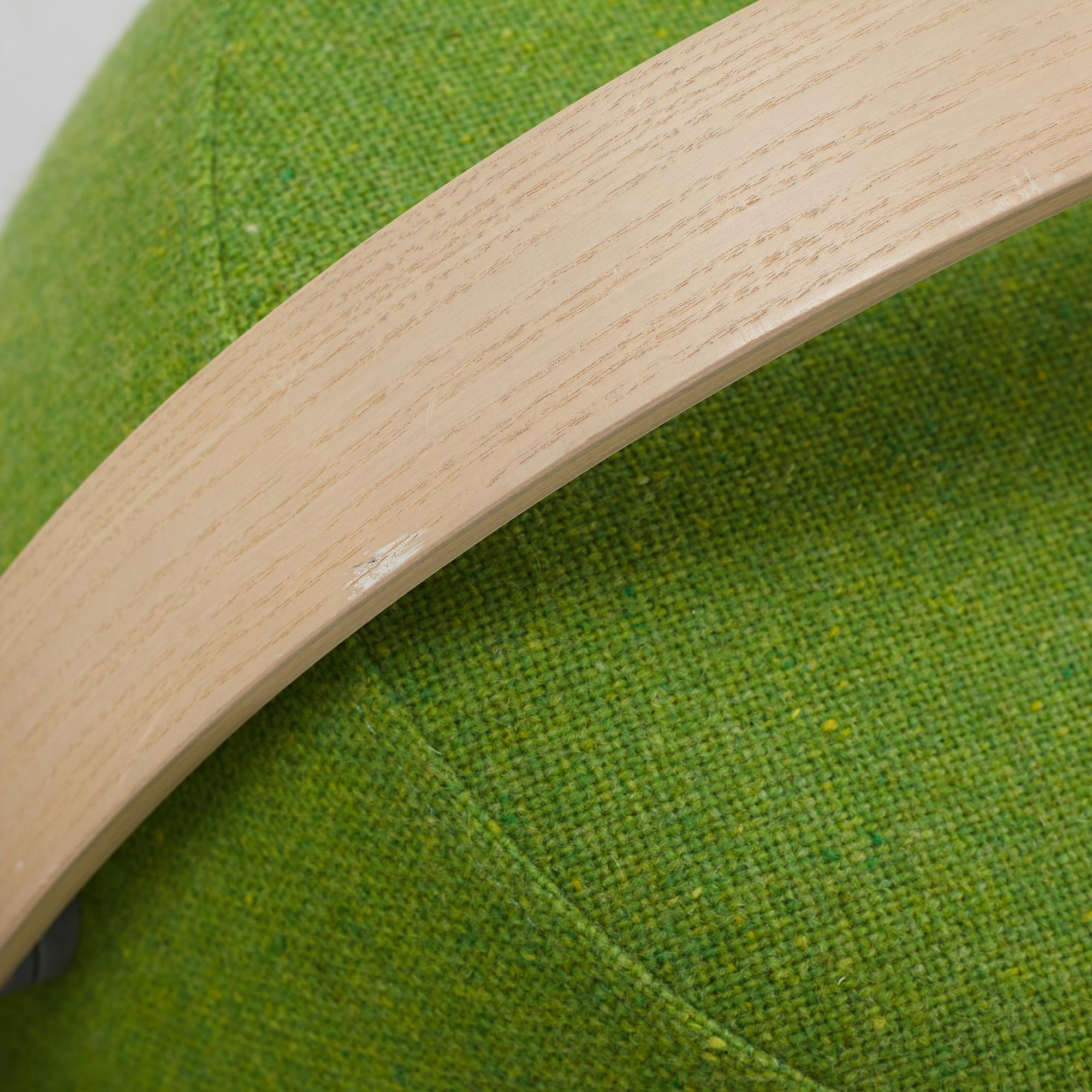 Mattias Stenberg, sittpuffar, ett par, "Carry on", Offecct.