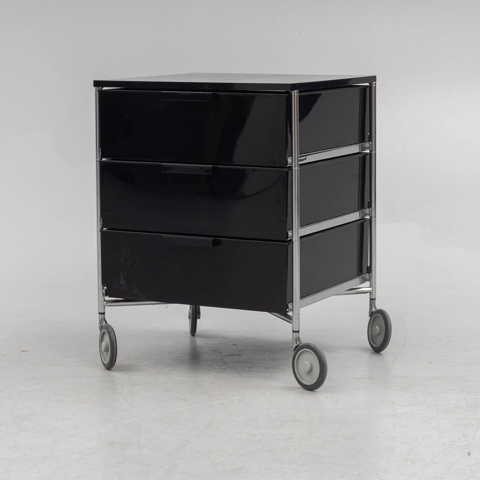 Antonio Citterio & Oliver Löw, Hurts/sideboard, "Mobil" for Kartell.