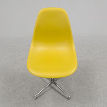 CHARLES & RAY EAMES, stol, "La Fonda", Vitra.