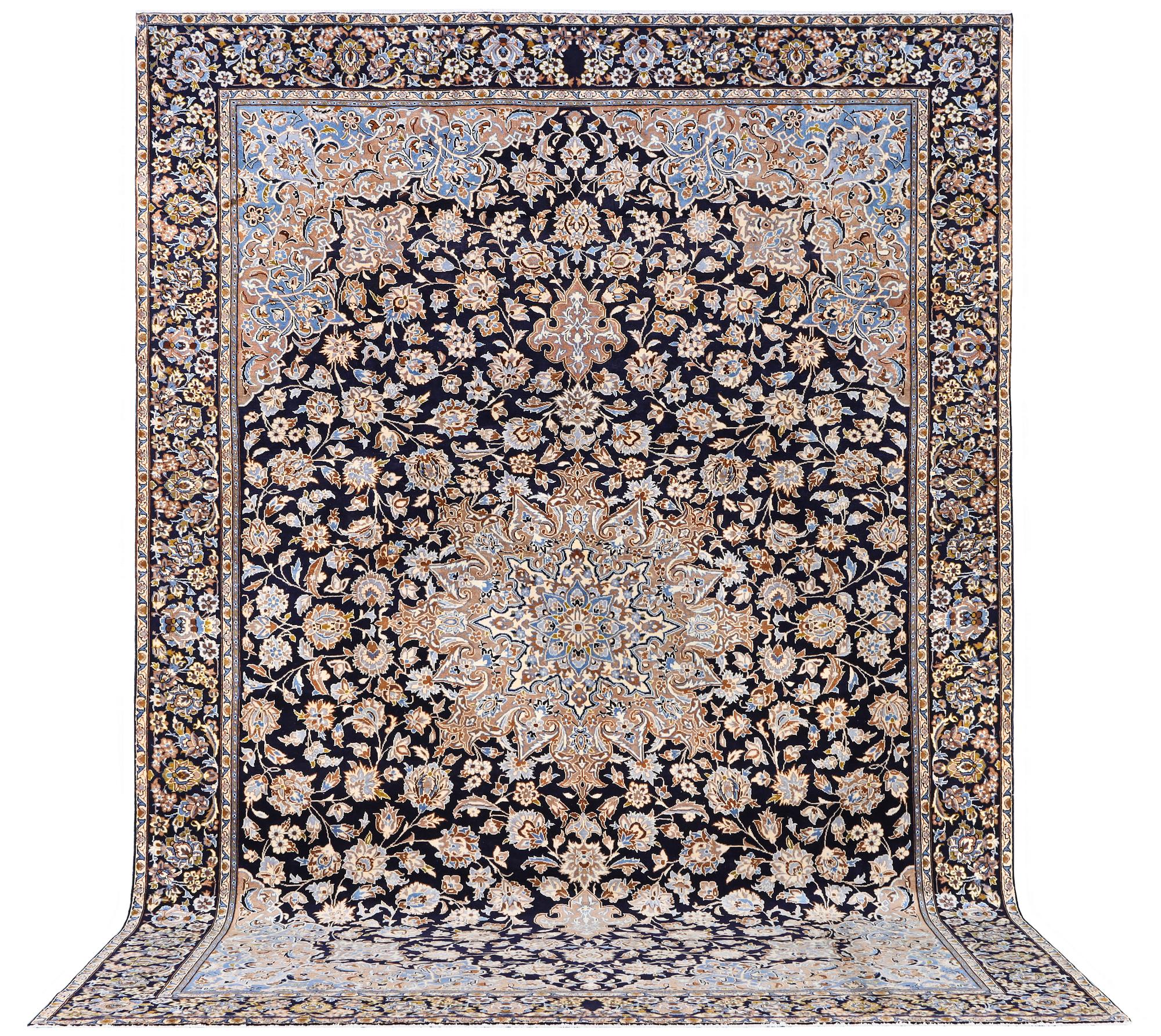 A Kashan carpet, c. 430 x 293 cm.