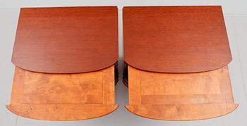 SÄNGBORD, 1 par, 1900-talets mitt.