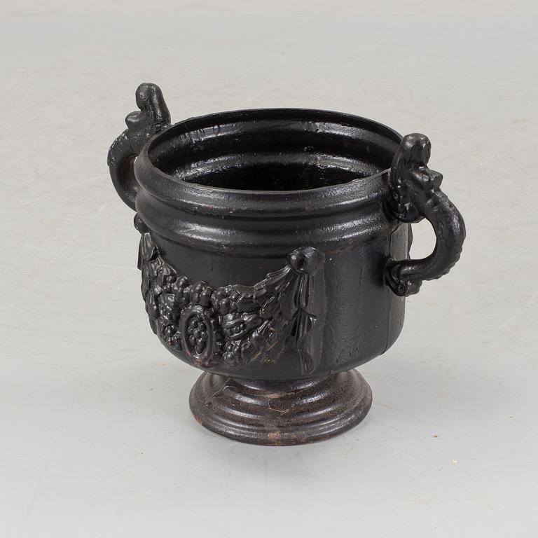 URNA, gjutjärn, Stavsjö, 1900-tal.