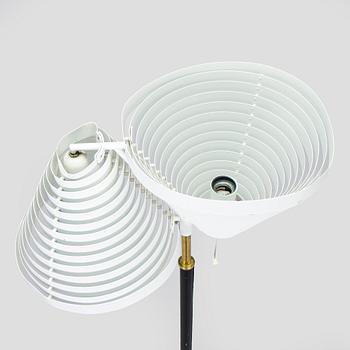 Alvar Aalto, An 'A 810' floor lamp, Valaisinpaja, 1980s.