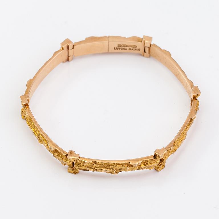 Björn Weckström, A 14K gold bracelet "Tundra". Lapponia 1973.