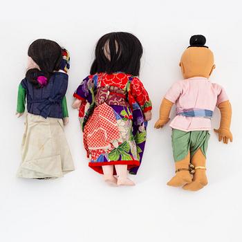 A set with three Asian dolls, early 20th Century.