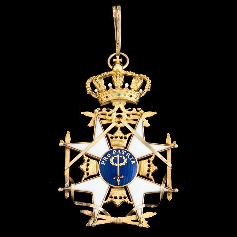 The Swedish gilded silver and enamel commander sign of the Royal Order of the Sword. Weight ca 42 grams.