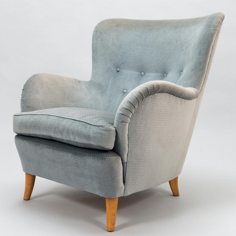 CARL-JOHAN BOMAN, A late 1930's armchairs for Oy Boman Ab.