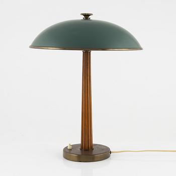 A Nordiska Kompaniet Swedish Modern table lamp, mid 20th Century.